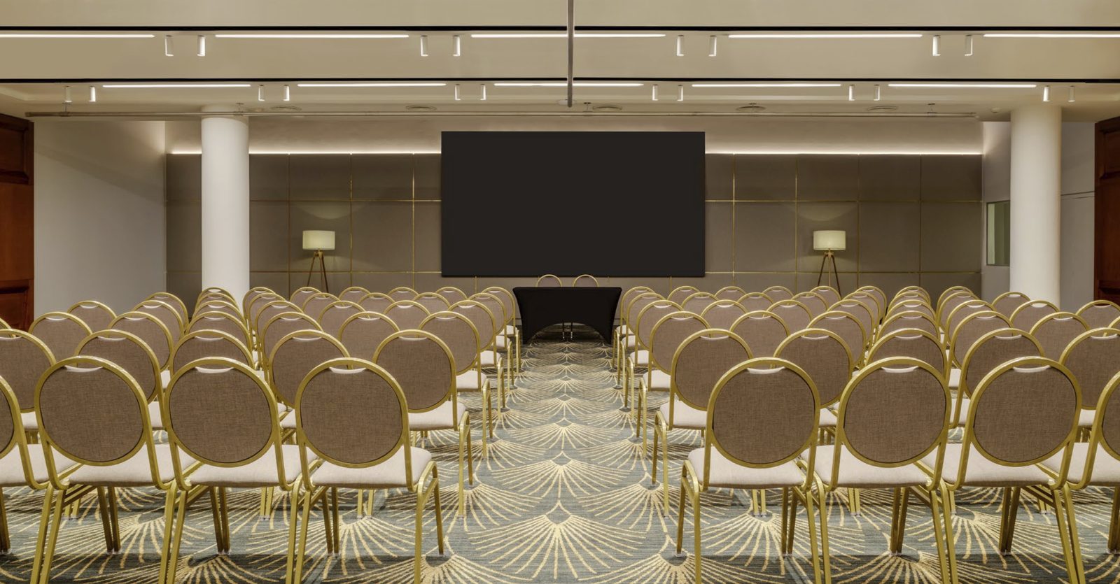 Grand Hotel Recoleta salon
